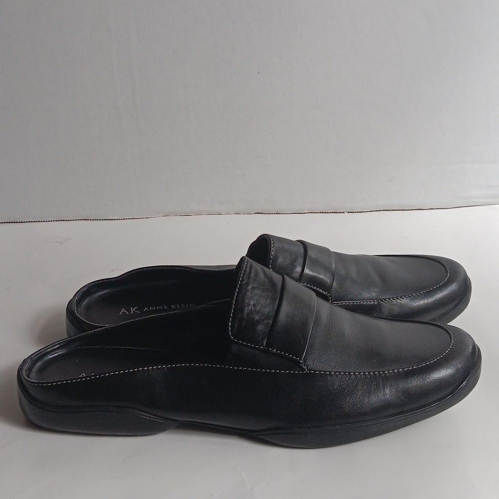 ANNE KLEIN LEATHER SLIP ON SIZE 10 - Picture 4 of 6